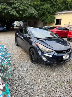 Hyundai Elantra Limited 4dr Sedan (1.8L 4cyl 6A) 2014 Black
