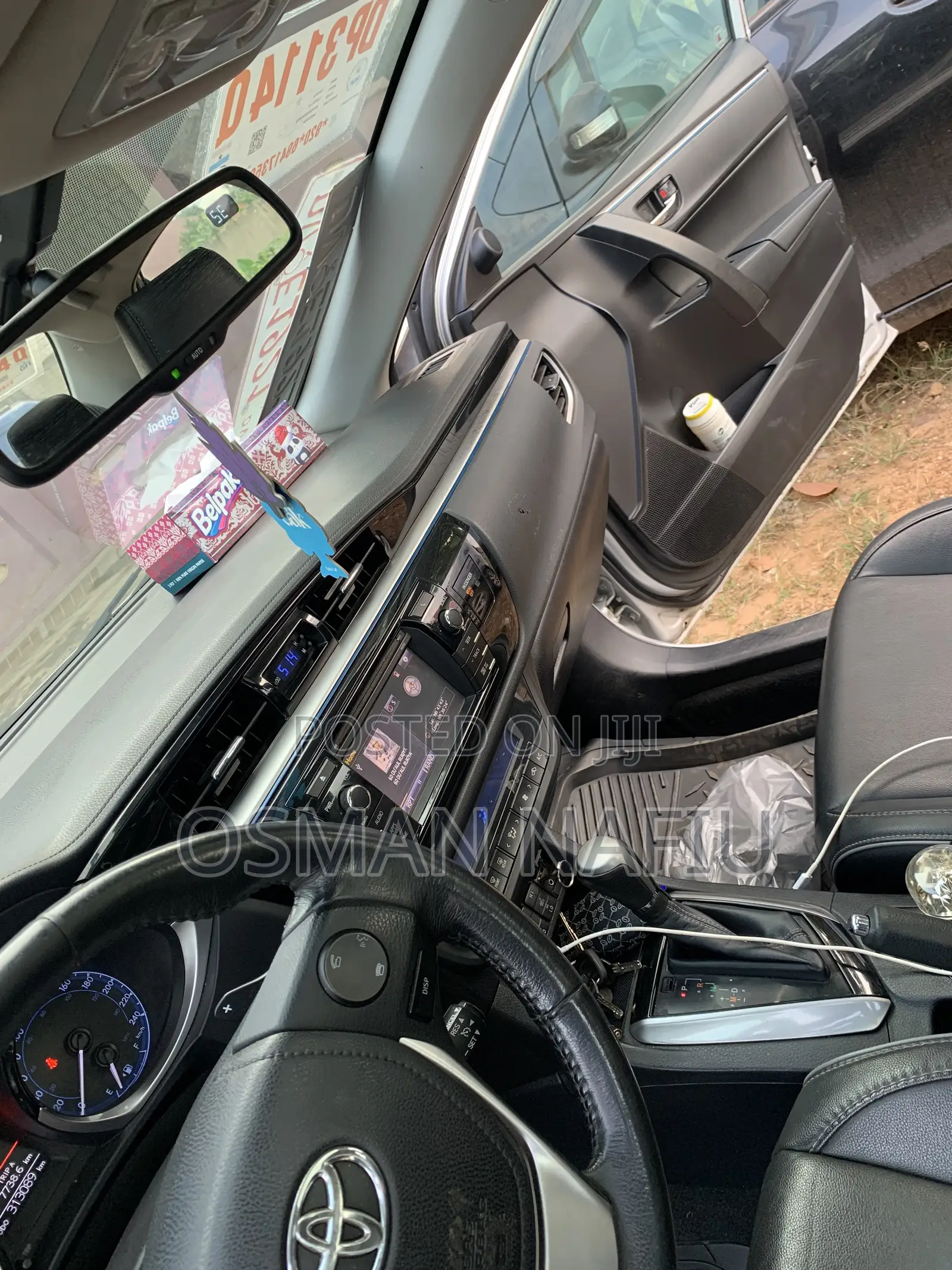 Toyota Corolla L 4dr Sedan (1.8L 4cyl 4A) 2015 Silver