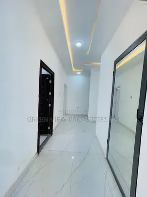 4bdrm Duplex in East Legon for sale