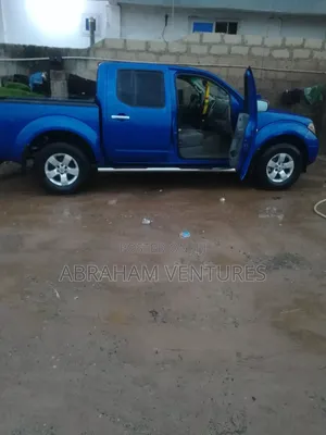 Nissan Frontier King Cab SV V6 2012 Blue