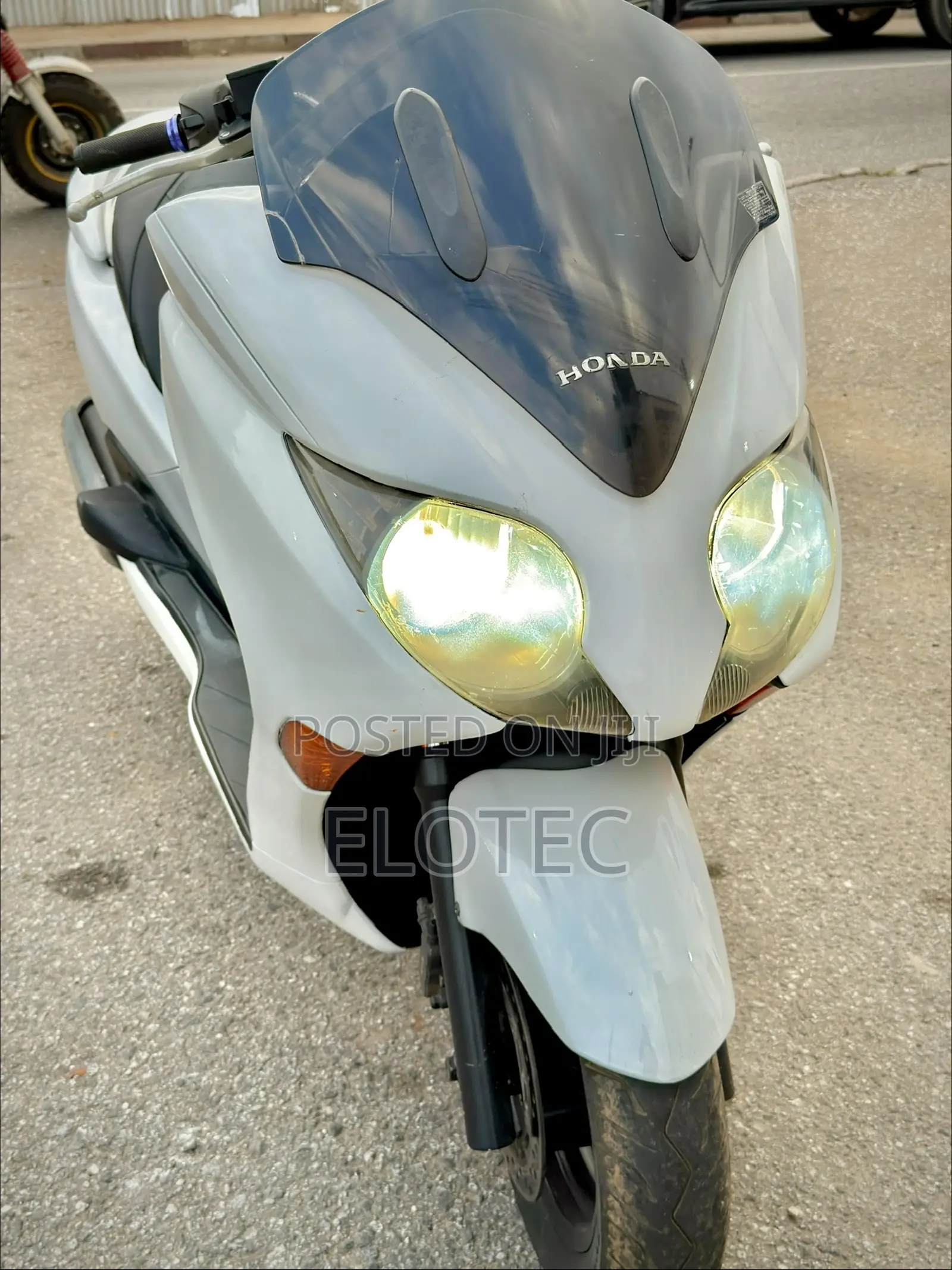 Honda Forza 2016 White