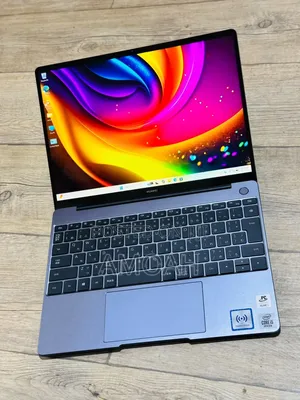 Laptop Huawei MateBook 13 WRT-W19E 8GB Intel Core i5 SSD 256GB