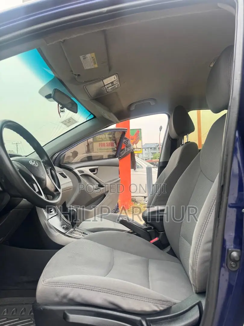 Hyundai Elantra GLS Sedan FWD (1.8L 4cyl 6A) 2013 Blue