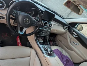 Mercedes-Benz C300 2017 White