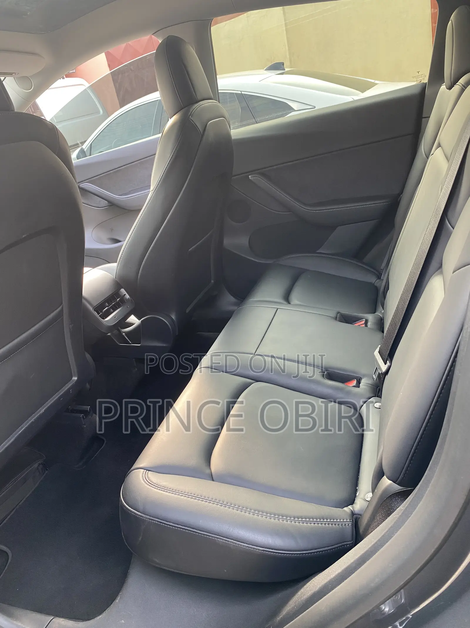 Tesla Model Y Performance 2022 Gray
