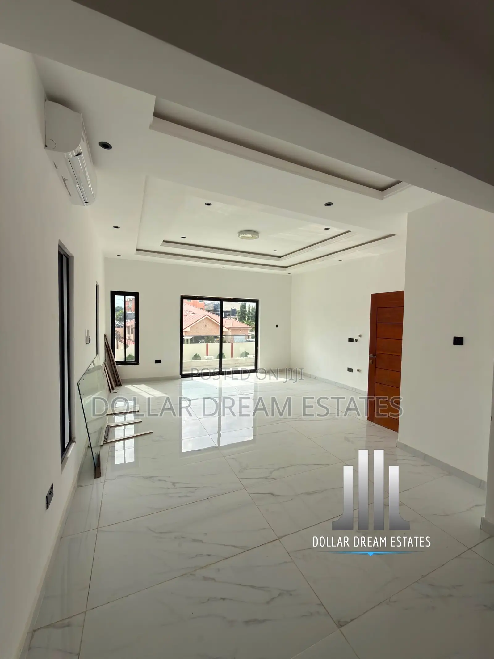 5bdrm House in East Legon for sale