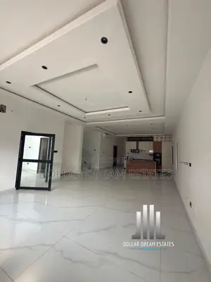 5bdrm House in East Legon for sale