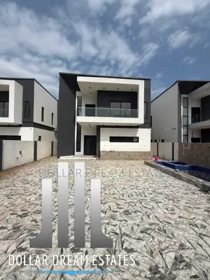 5bdrm House in East Legon for sale