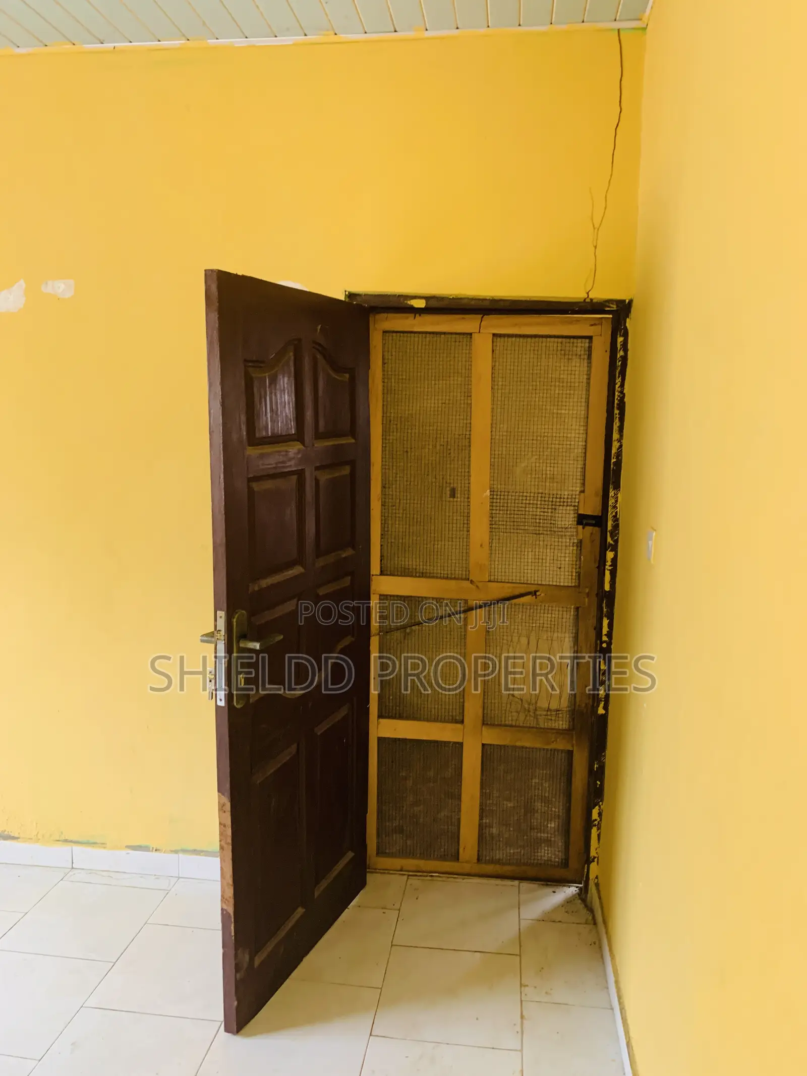 1bdrm Apartment in Chamber And Hall, New Legon for rent