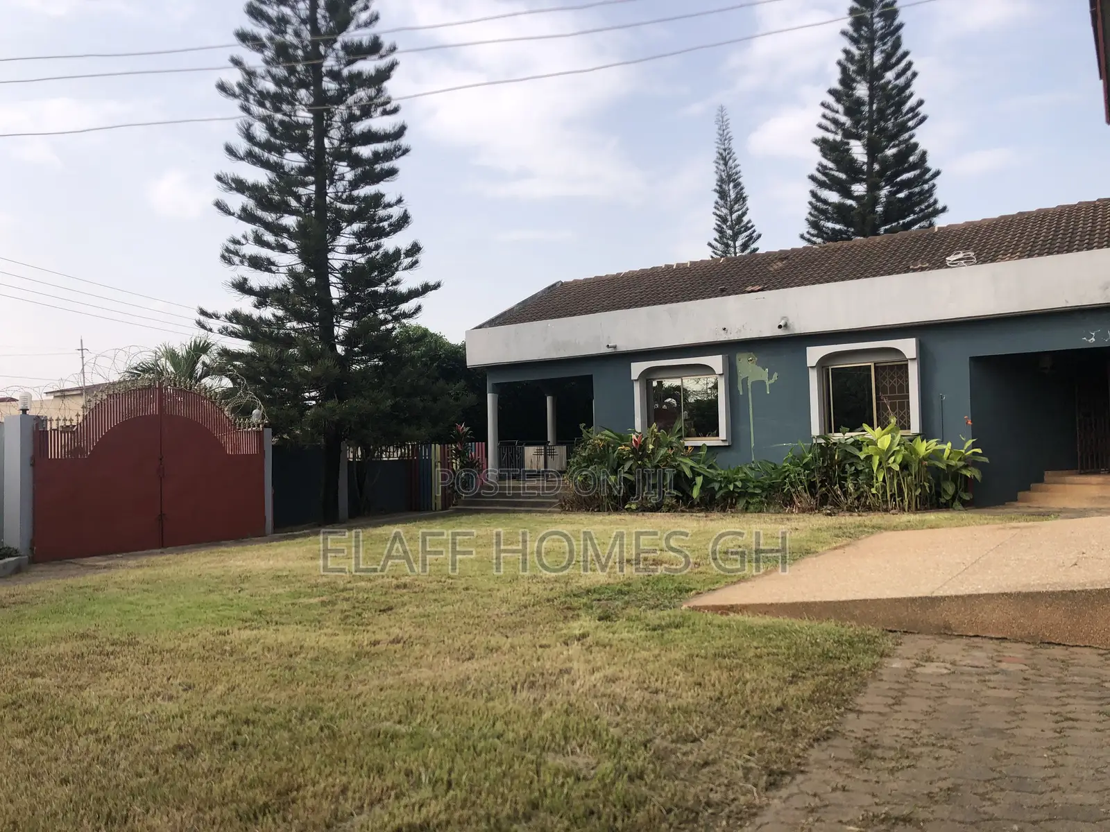 10bdrm House in Elaffhomesgh, American House for rent