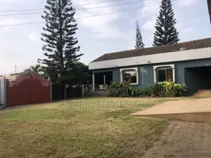 10bdrm House in Elaffhomesgh, American House for rent
