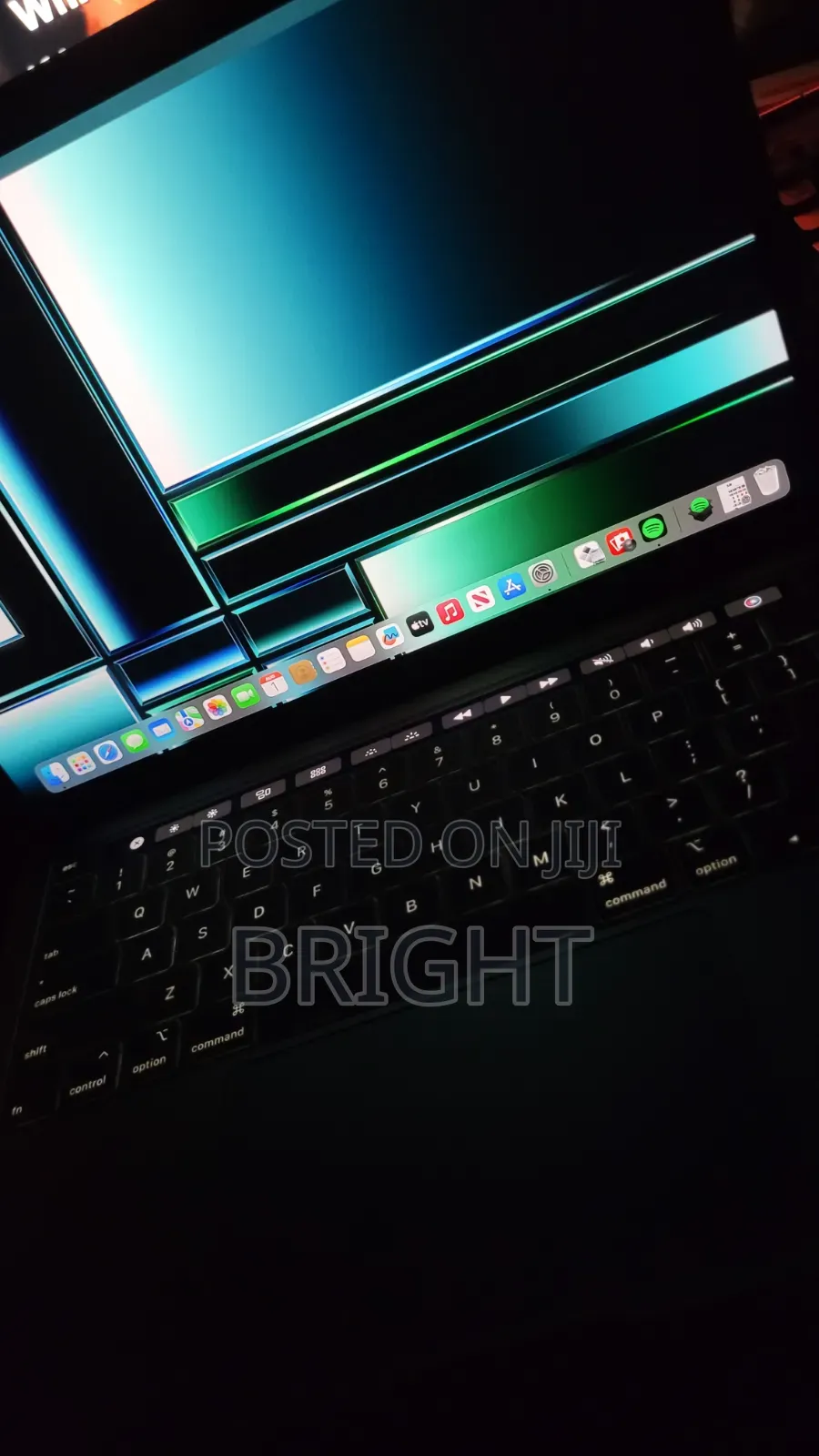 Laptop Apple MacBook Pro 2020 16GB Intel Core i5 SSD 512GB