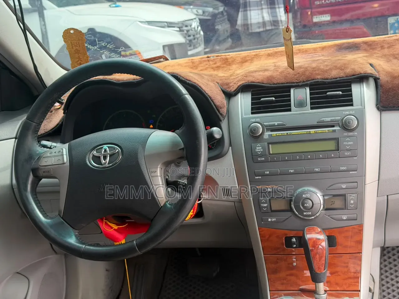 Toyota Corolla 2012 Silver