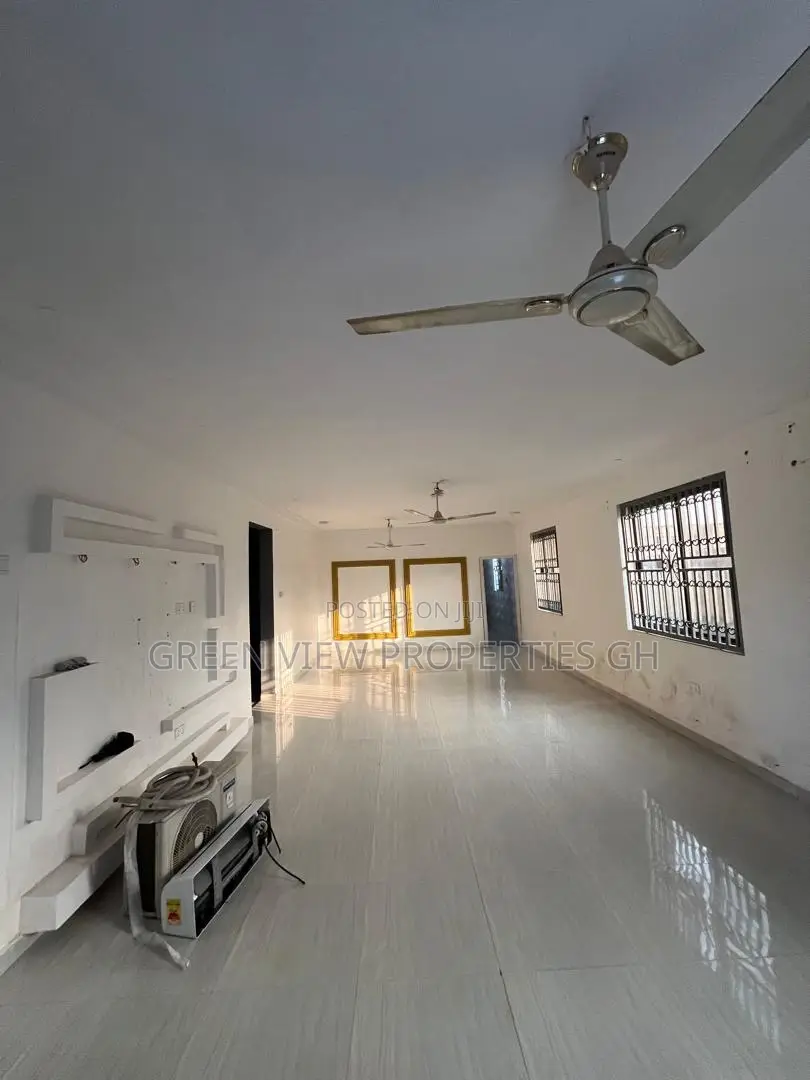 2bdrm Apartment in Lapaz for rent