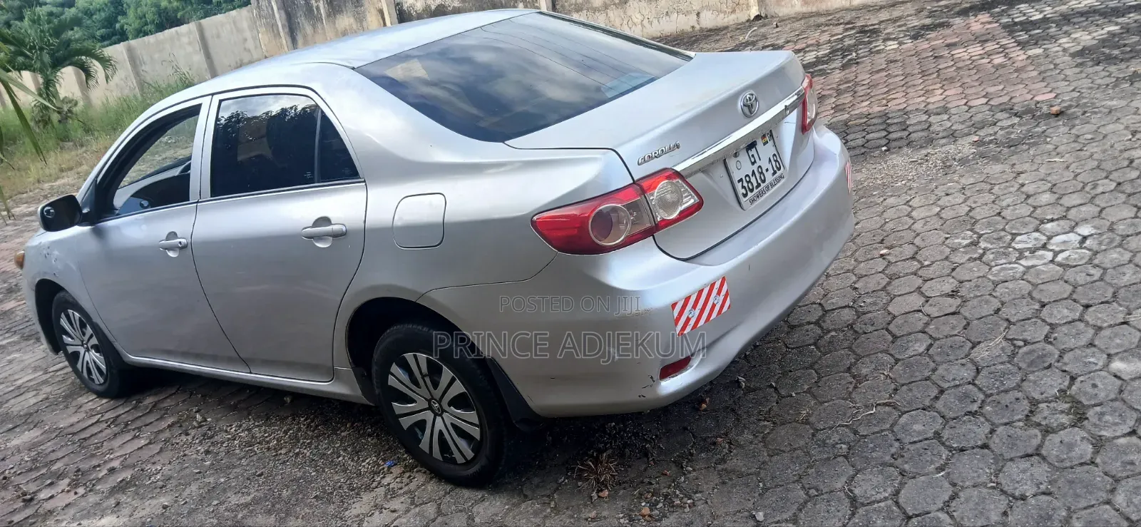 Toyota Corolla 2011 Silver