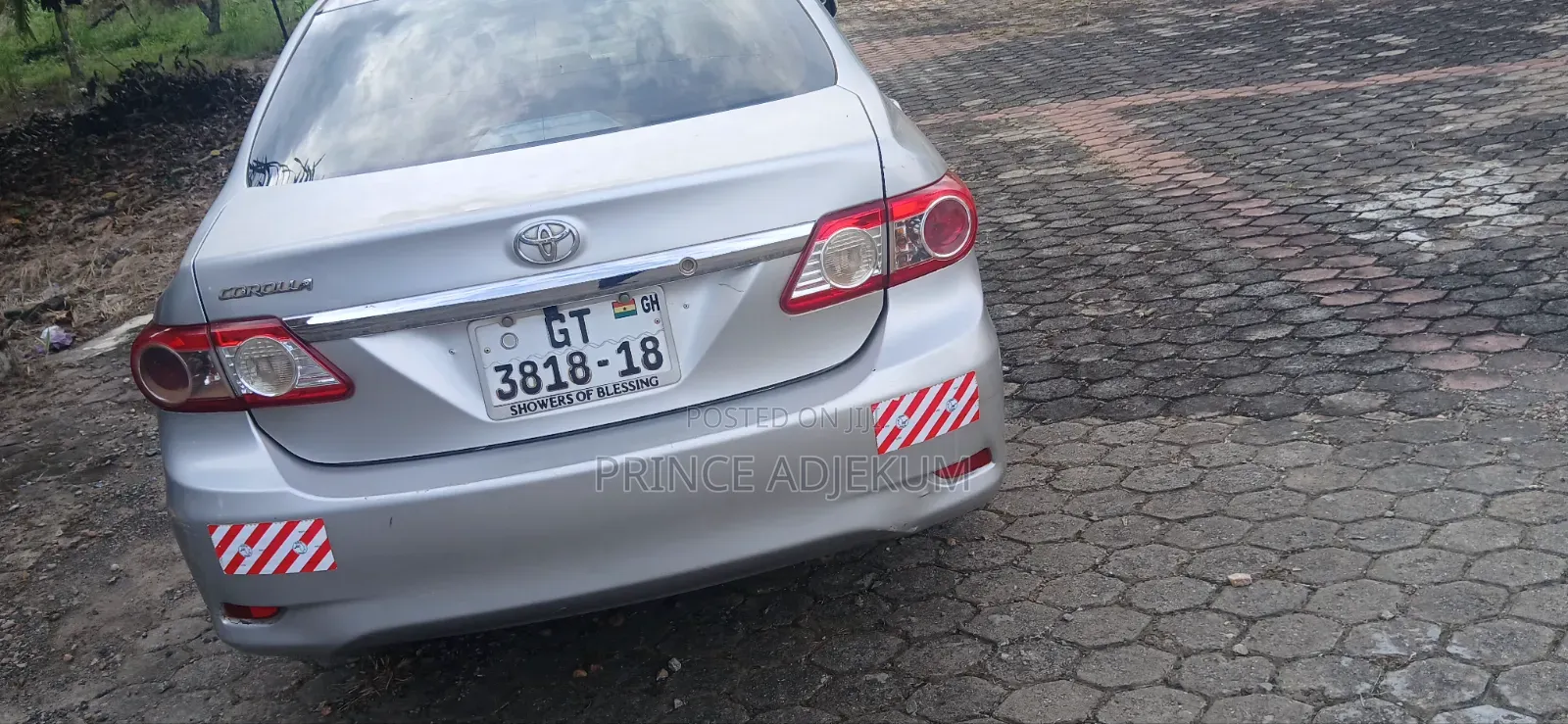 Toyota Corolla 2011 Silver