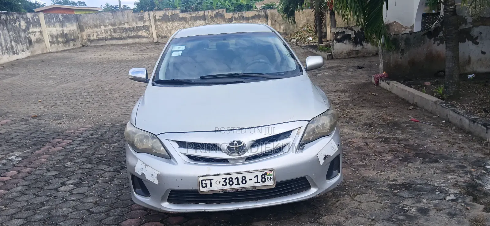 Toyota Corolla 2011 Silver