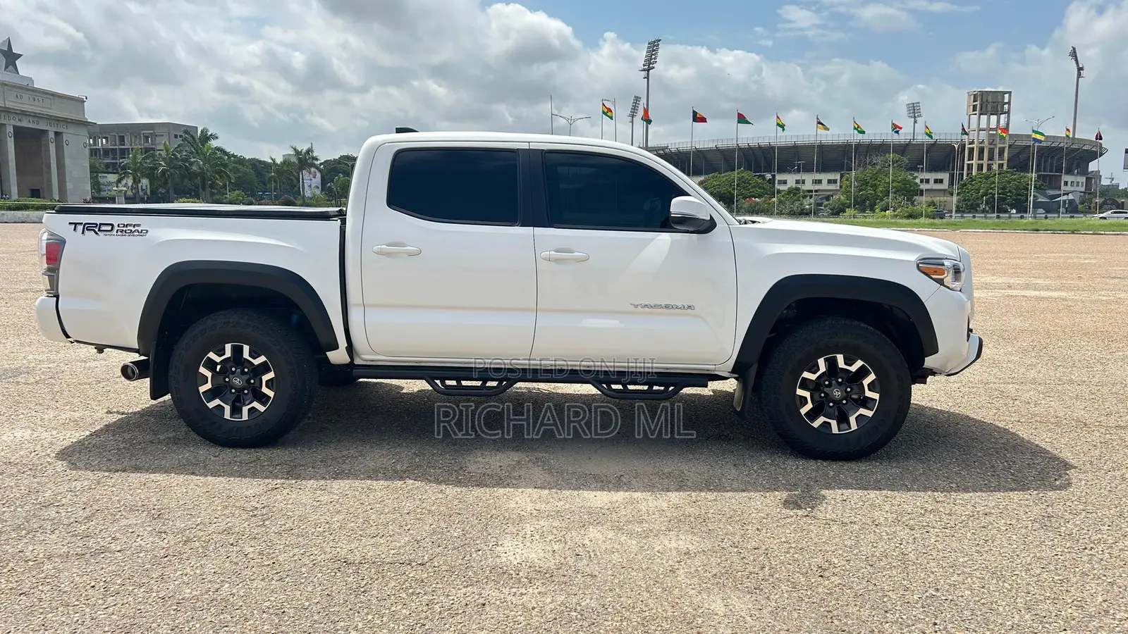 Toyota Tacoma TRD Off Road 2022 White