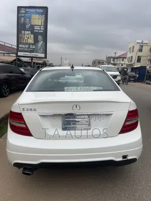 Mercedes-Benz C250 2014 White