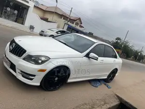 Mercedes-Benz C250 2014 White