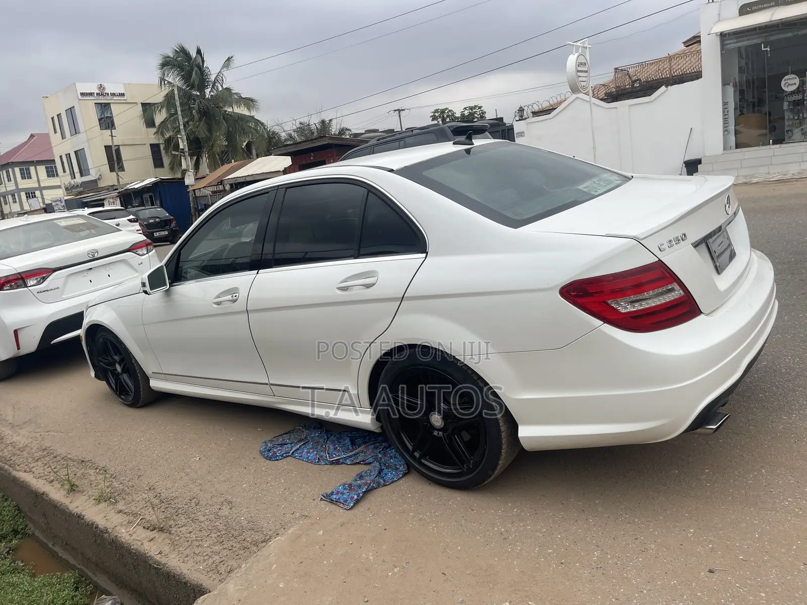 Mercedes-Benz C250 2014 White