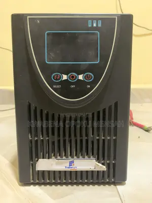Hybrid Solar Charger and Inverter (1KVA 24V)