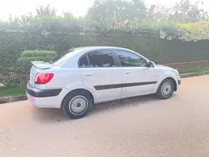Kia Rio 1.6 2008 Silver