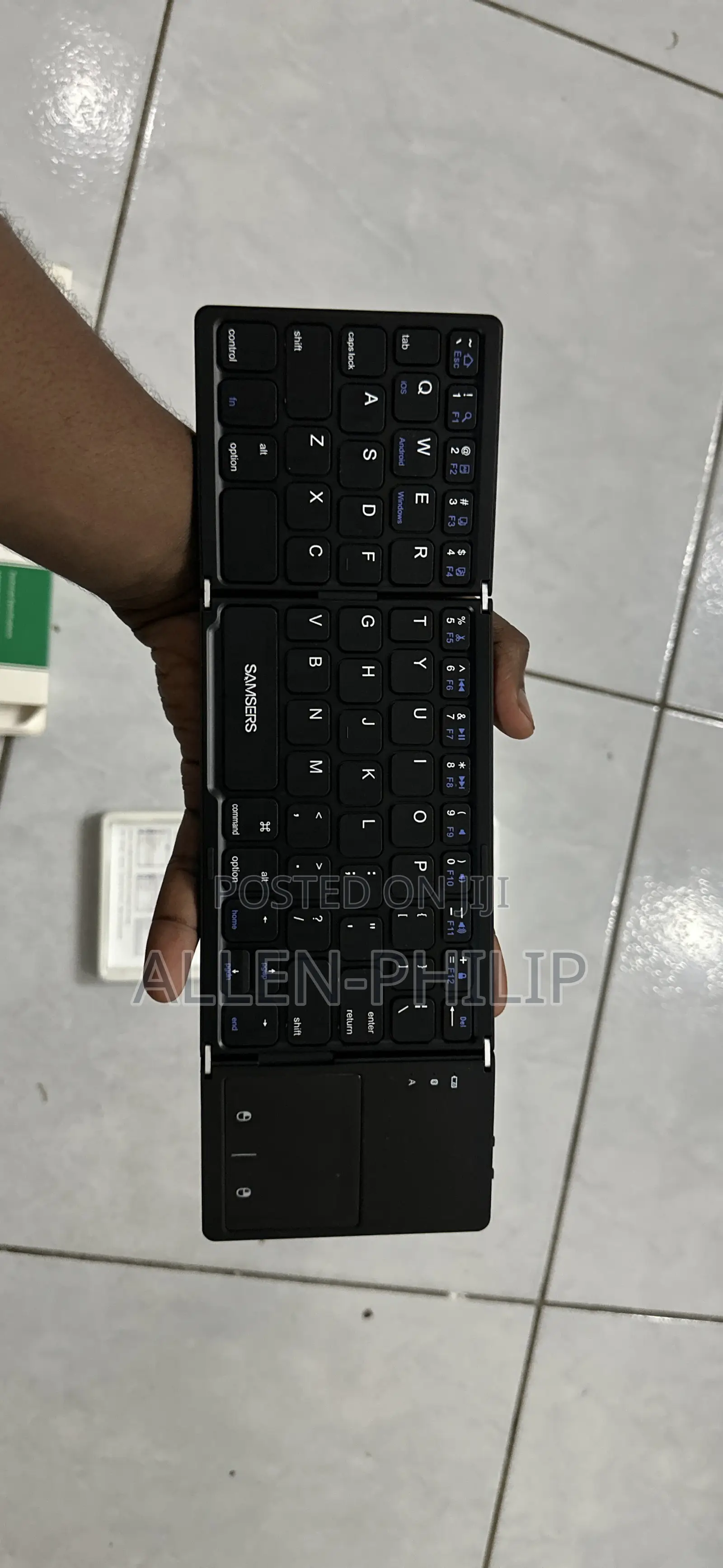 Foldable Wireless Keyboard