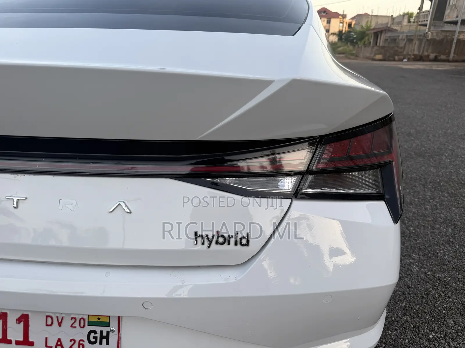 Hyundai Elantra Limited 2022 White