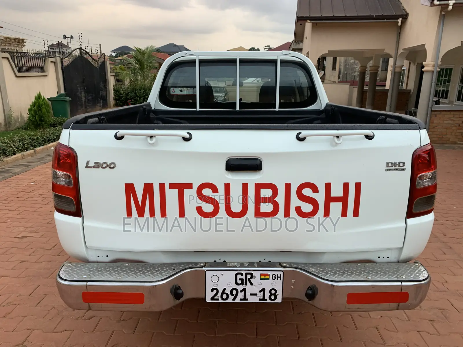 Mitsubishi L200 Double Cab 2.4 181hp 4WD 2018 White