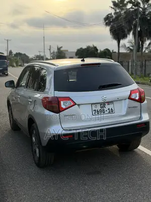 Suzuki Vitara 2016 Silver