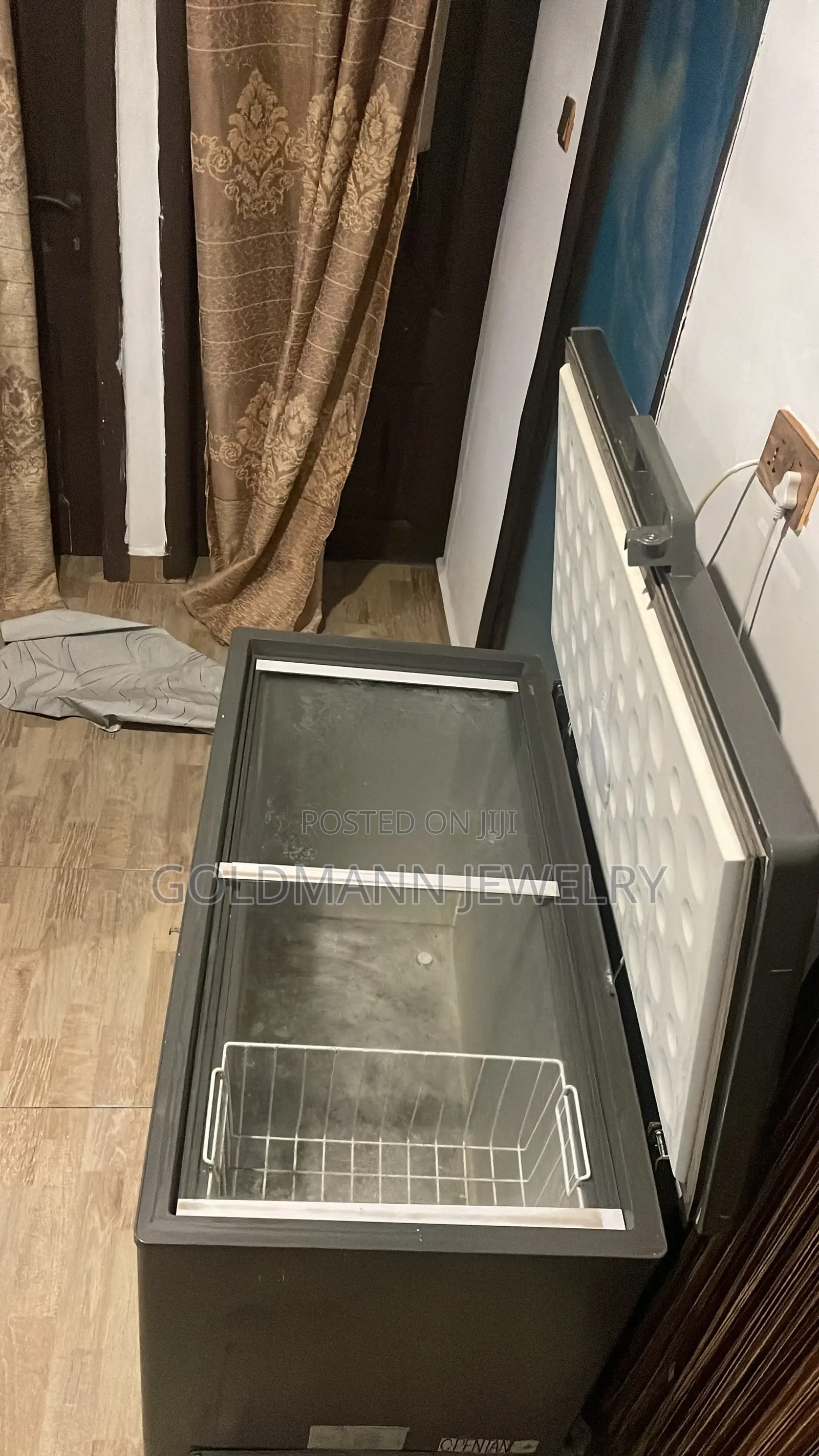 Nasco 270l Chest Freezer