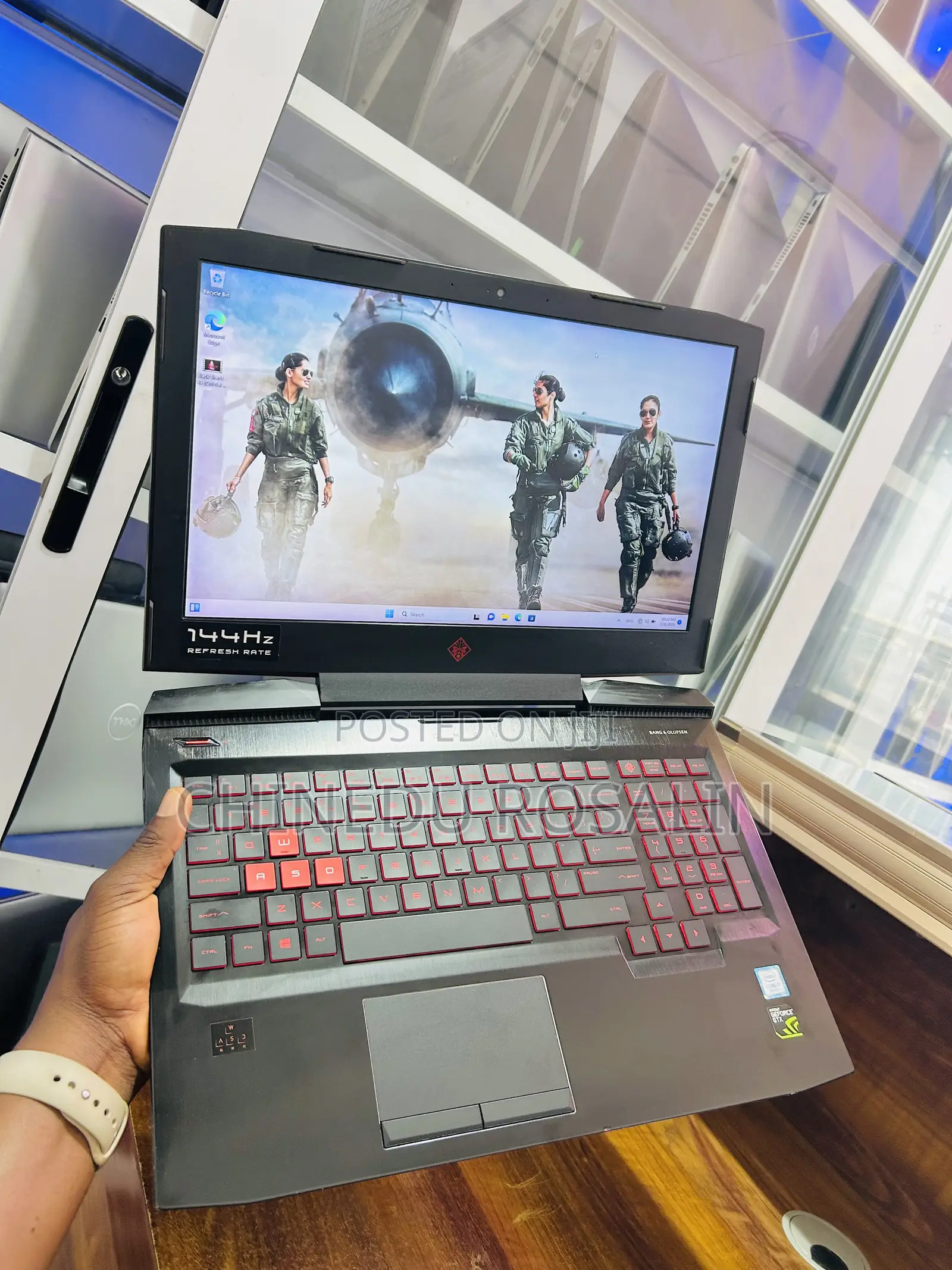 Laptop HP Omen 15-ce0xx 16GB Intel Core i7 SSD 512GB
