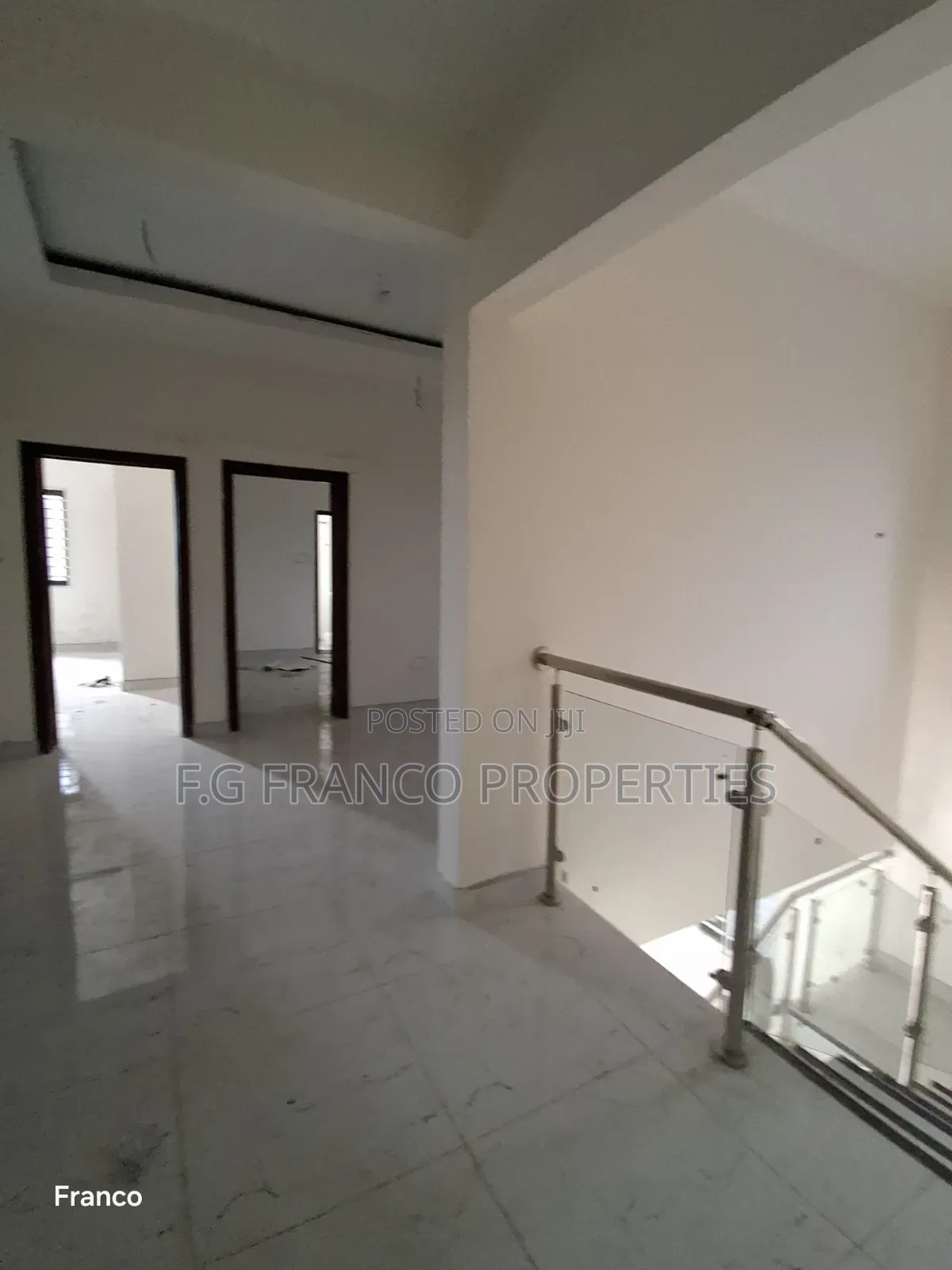 3bdrm House in Kg Franco Properties, Baatsona Total for sale