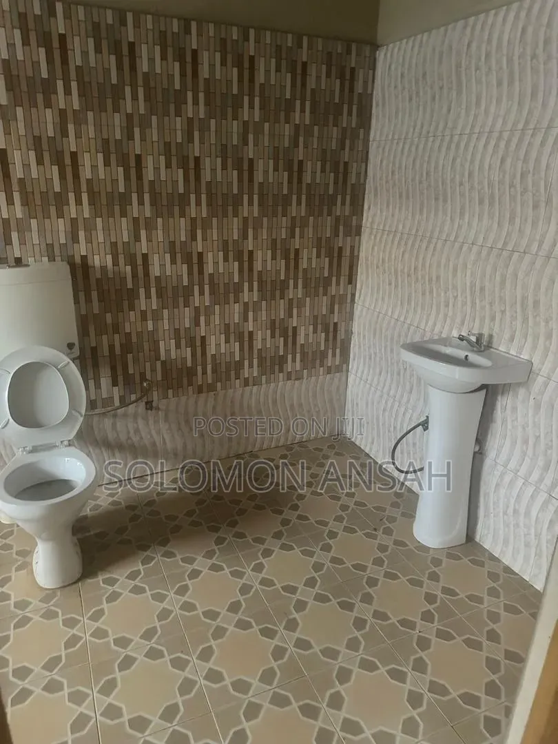 4bdrm House in Free Will Agency, Kumasi Metropolitan for rent