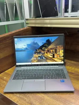 Laptop HP ZBook Firefly G8 16GB Intel Core i5 SSD 256GB