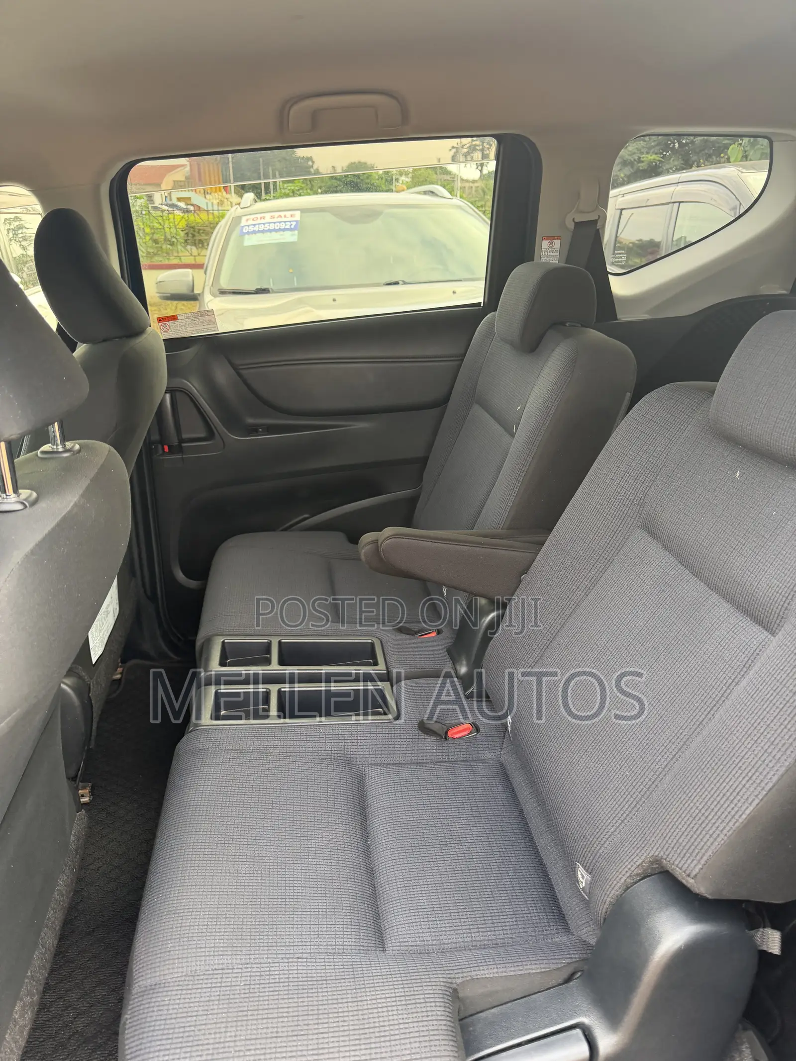 Toyota Sienta 1.5 AWD 2016 Blue