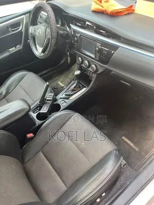 Toyota Corolla S 4dr Sedan (1.8L 4cyl CVT) 2016 Silver