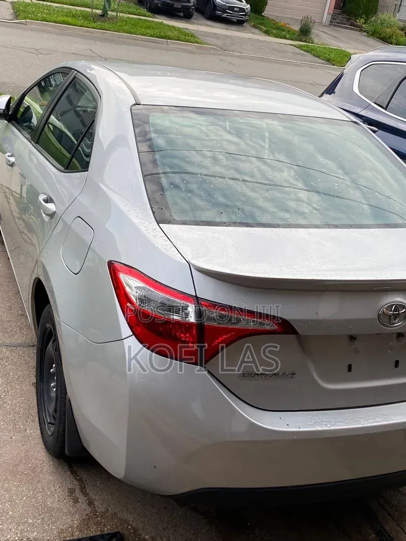 Toyota Corolla S 4dr Sedan (1.8L 4cyl CVT) 2016 Silver