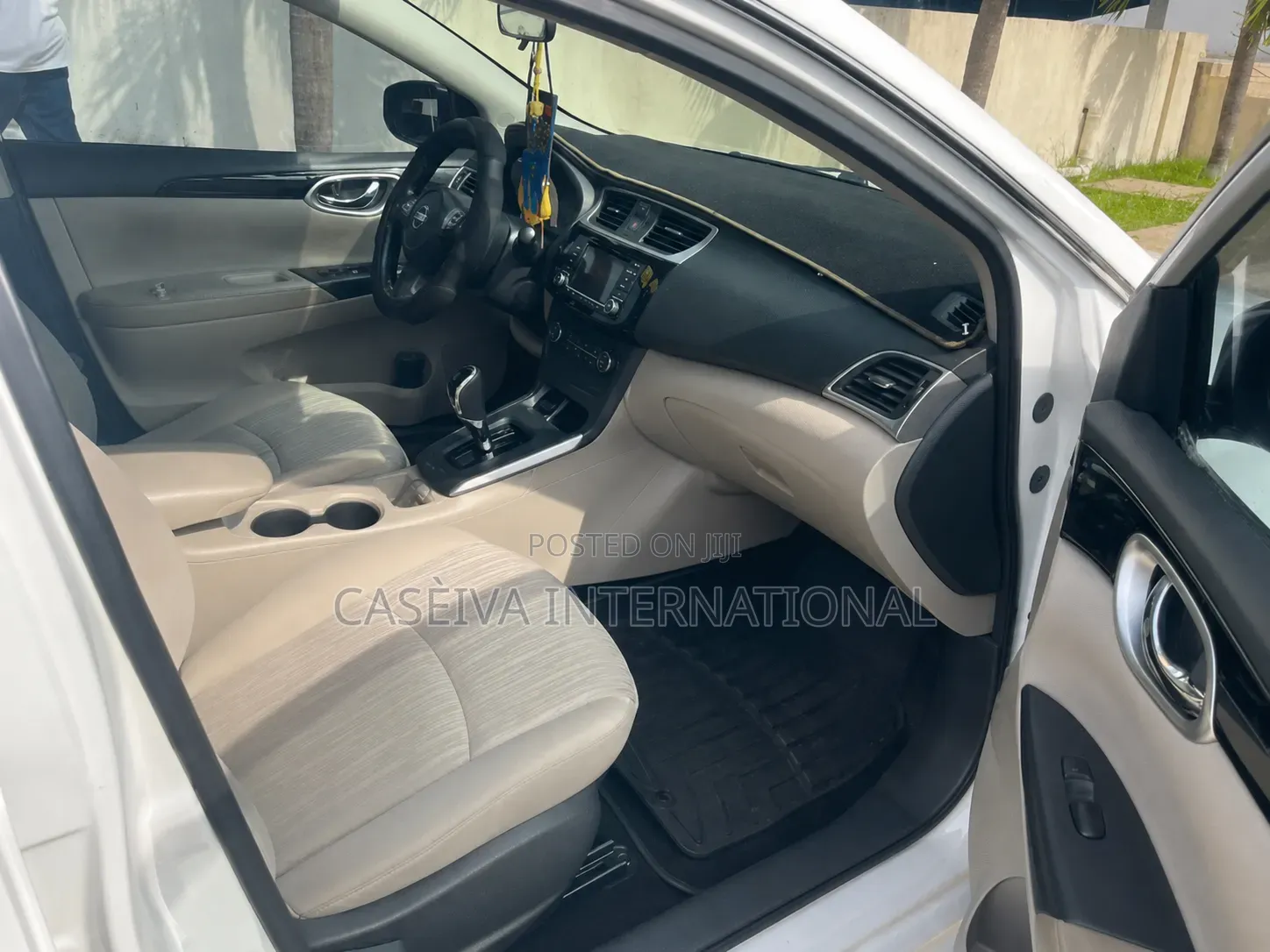 Nissan Sentra 2020 White