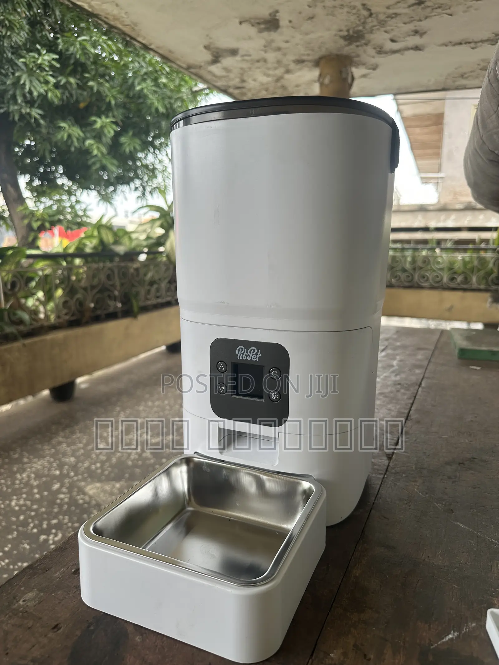 Automatic Feeder