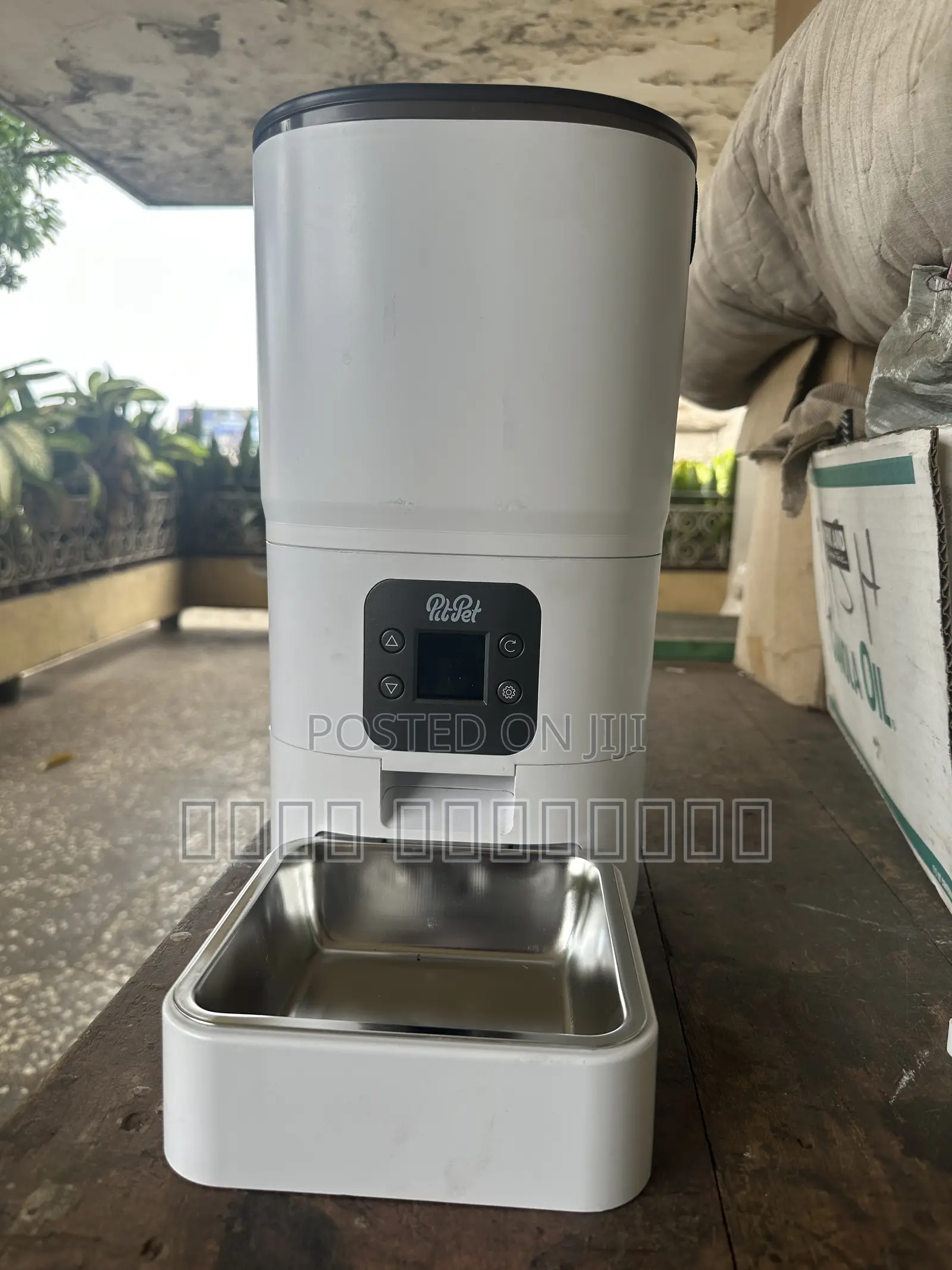 Automatic Feeder