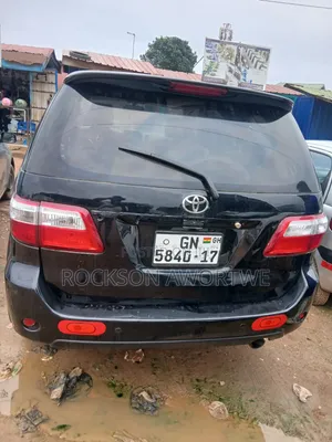 Toyota Fortuner 2011 Black