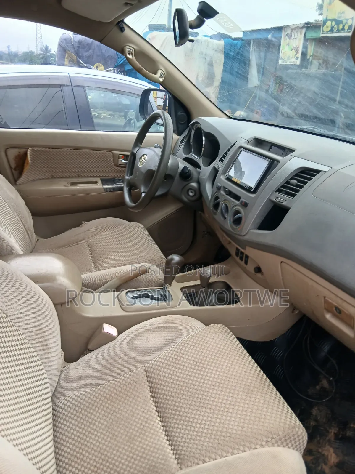 Toyota Fortuner 2011 Black