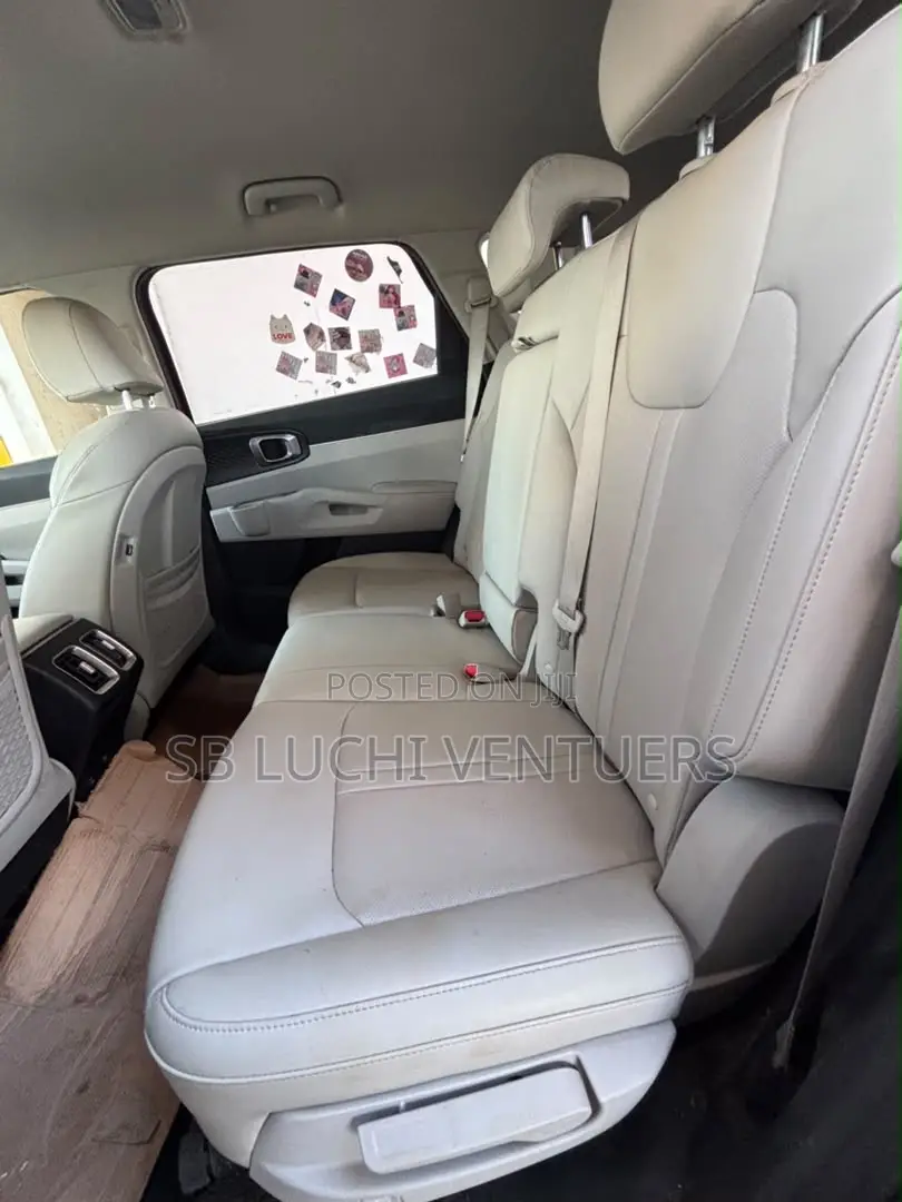 Kia Sorento 2022 Red