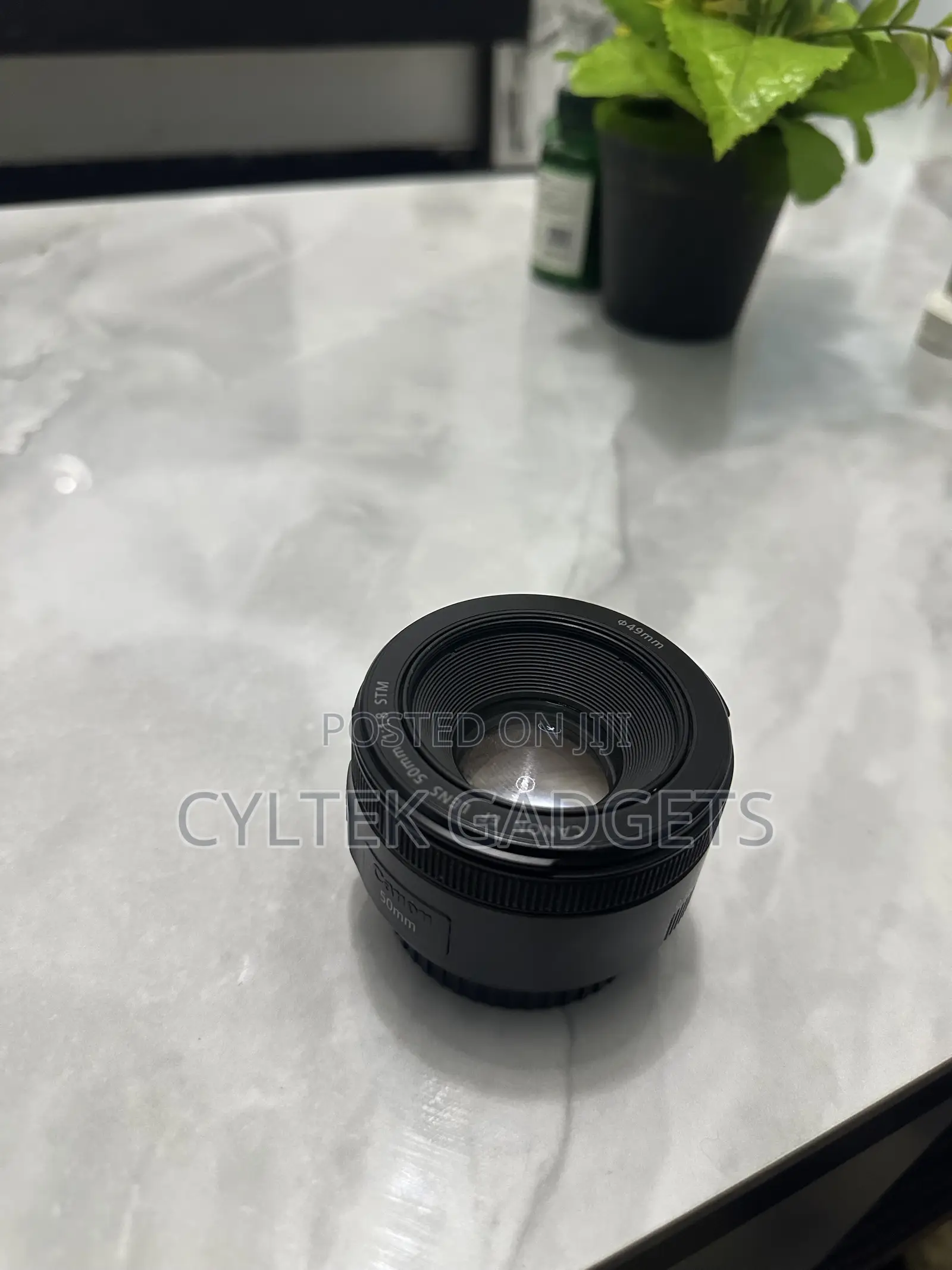 Canon 50mm Prime Lens