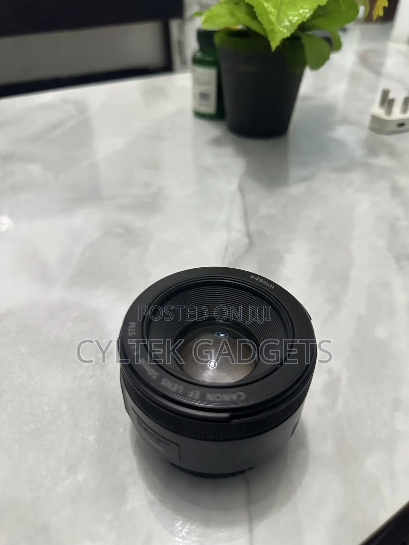 Canon 50mm Prime Lens