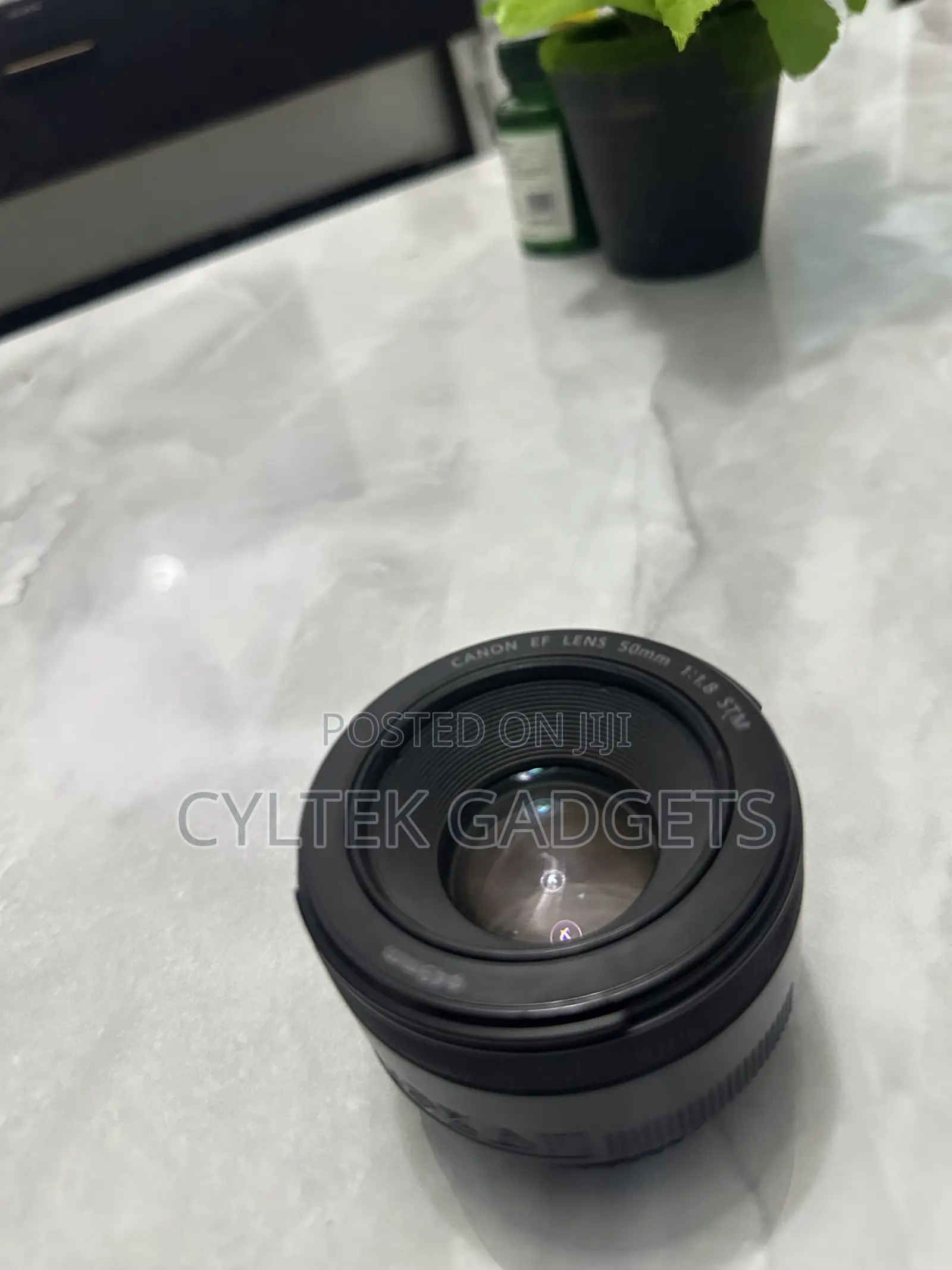 Canon 50mm Prime Lens