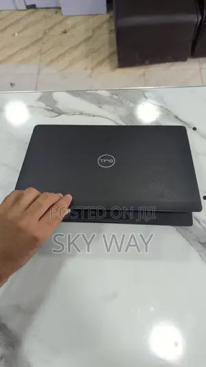 Laptop Dell Latitude 7480 128GB Apple M2 HDD 128GB