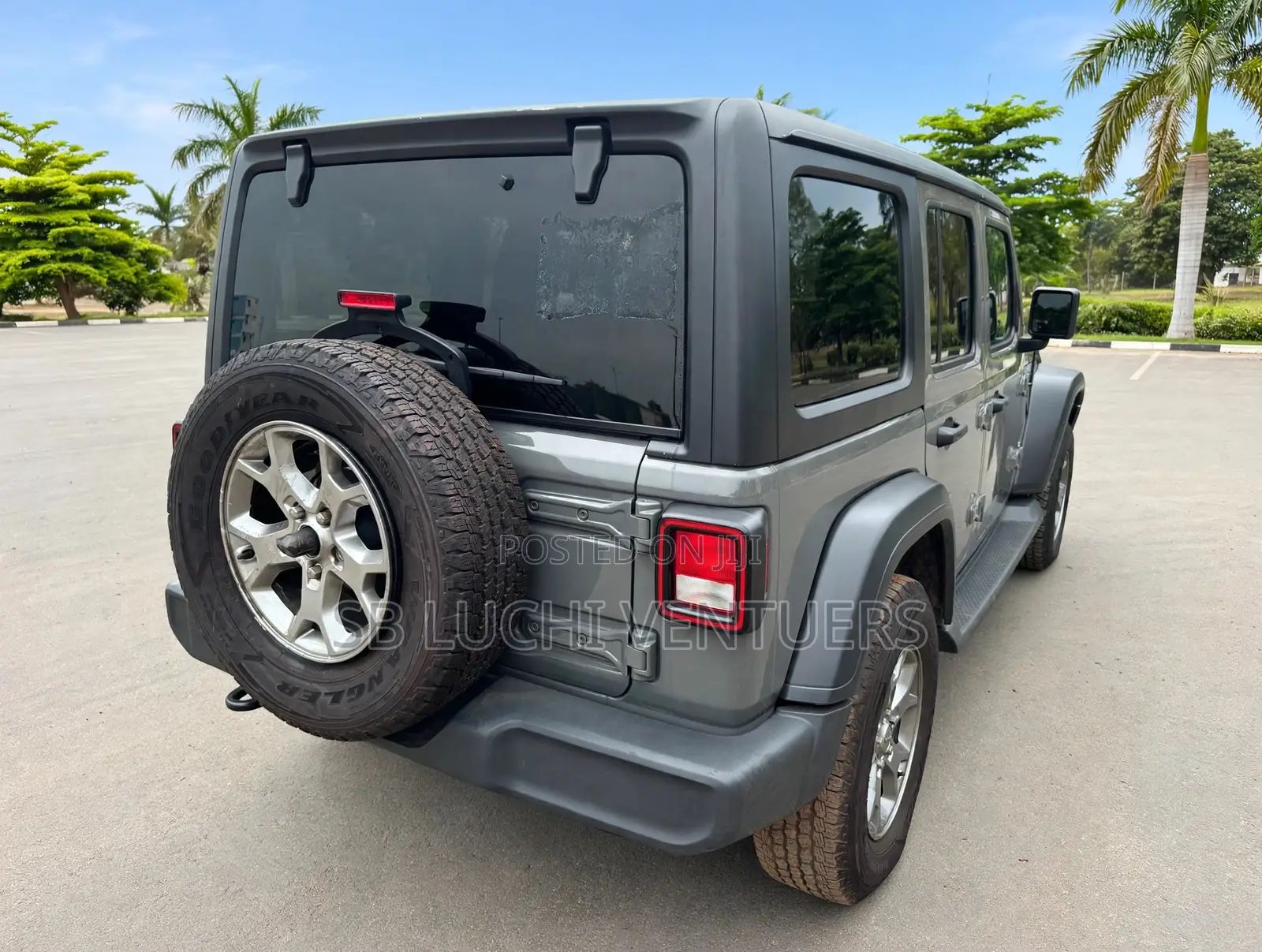Jeep Wrangler 2021 Gray